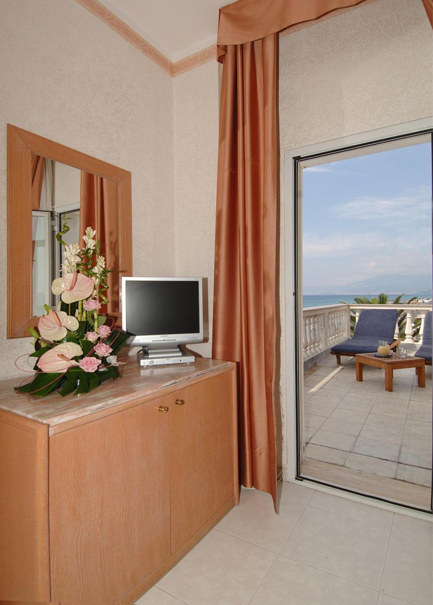 Hotel Piccolo Lido 4*